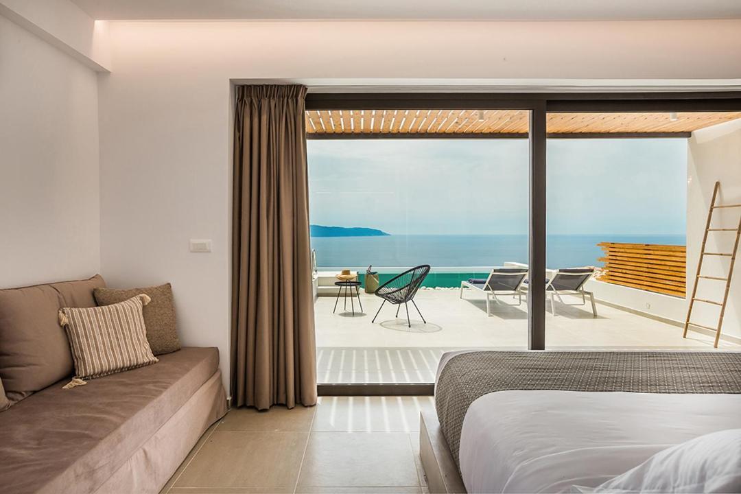 Kefalonian Escape Suites Valeriános Eksteriør billede
